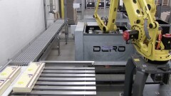 DERO GROEP CHEESE CrateLoadingRobot 05
